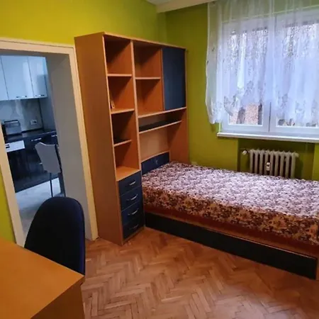 Apartment Lovely Apartment Near The Center